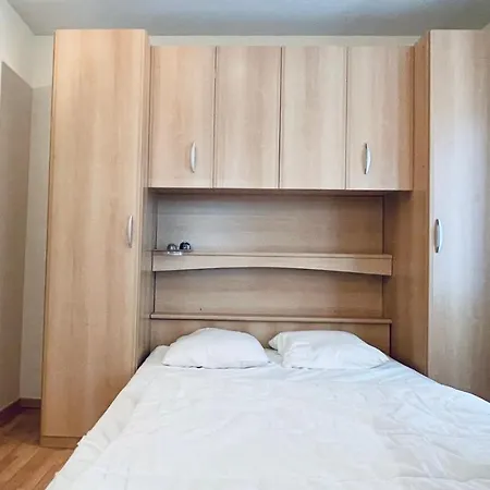 Zijdelings Zeezicht 2 Slaapkamers 2 Badkamers Apartment